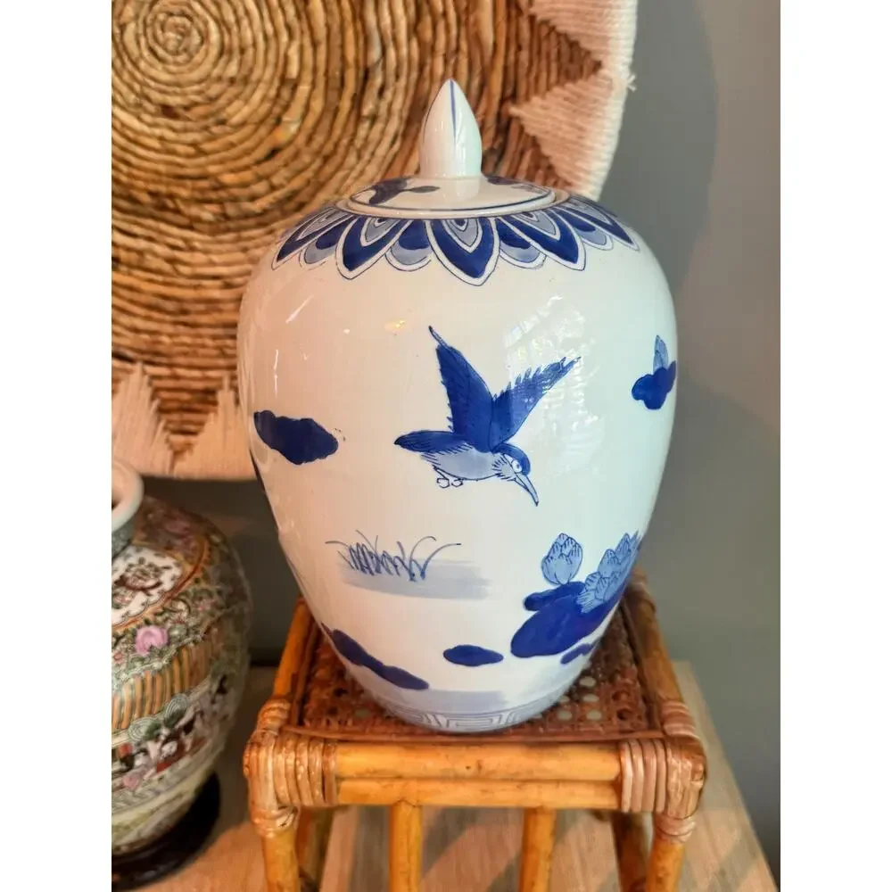 Vintage Chinoiserie Blue White Lotus Porcelain Melon Ginger Jar and Lid